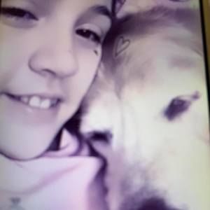 Meet your Posher, Danika